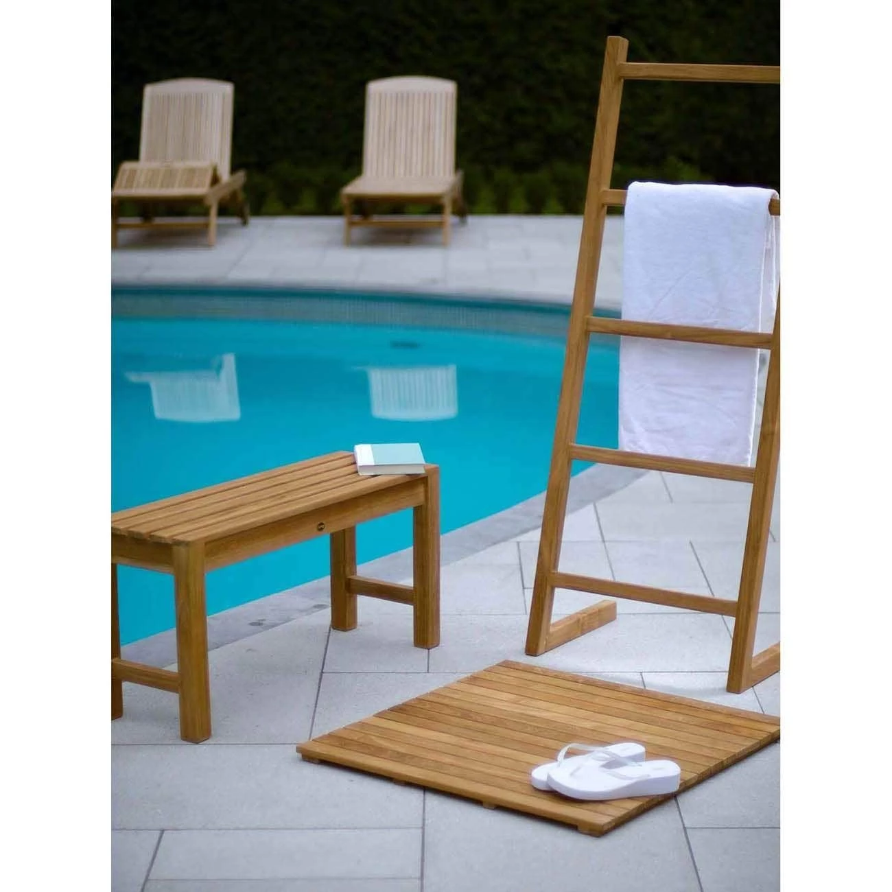 59 Inch Teak Self-Standing Towel Ladder With 5 Bars - Image 3